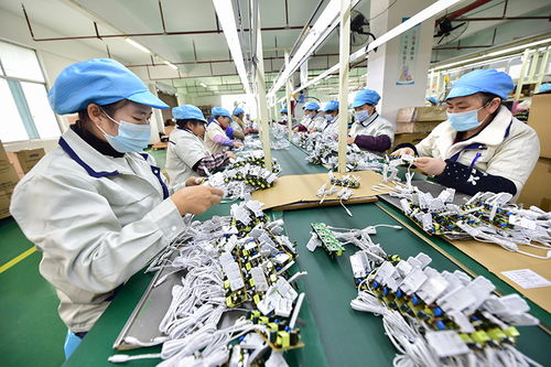 贵州丹寨 扶贫工厂助力搬迁群众稳定就业